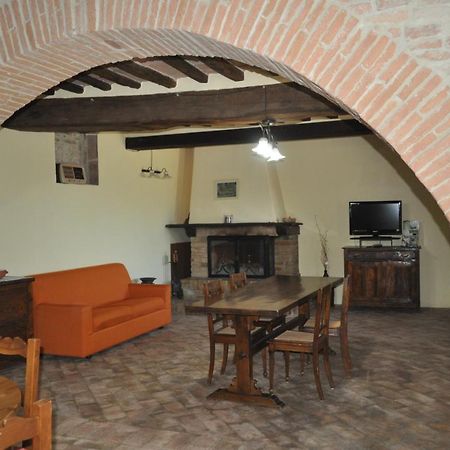 Farm Stay Il Carro Del Colle Collevalenza Εξωτερικό φωτογραφία