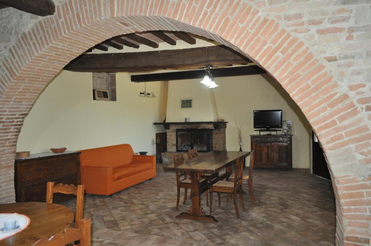 Farm Stay Il Carro Del Colle Collevalenza Εξωτερικό φωτογραφία